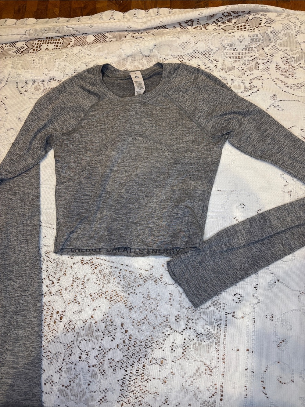 lululemon Swiftly Tech Long-Sleeve Shirt 2.0 *cropped Size 2 grey
